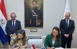 Deputy Foreign Minister Valeria Csukasi at the signing of the Mercosur-Singapore agreement. Photo: Foreign Ministry