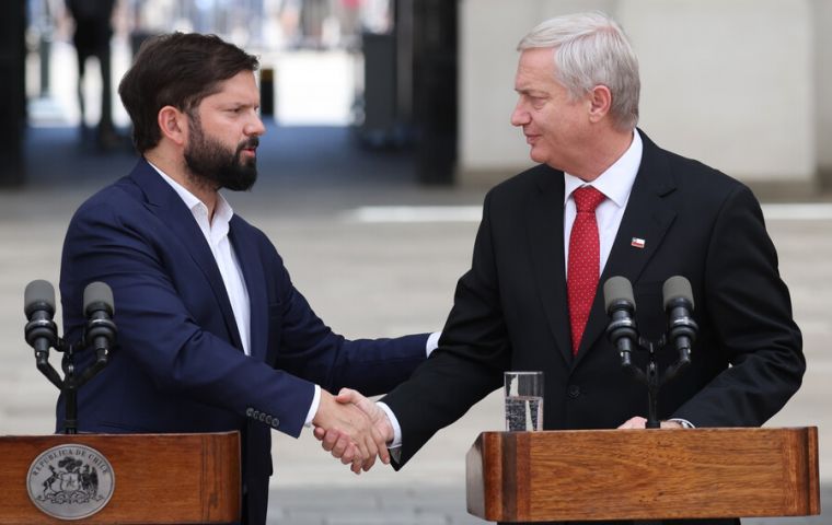 Kast said the incoming team had not been given adequate background not only on the cable initiative but also on the country’s fiscal situation and last-minute public-sector appointments