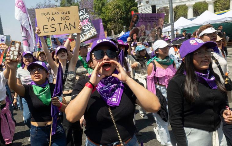 With banners reading &ldquo;Not all of us made it&rdquo; and &ldquo;Not one more daughter, not one more broken mother,&rdquo; they denounced the daily femicides in Mexico City