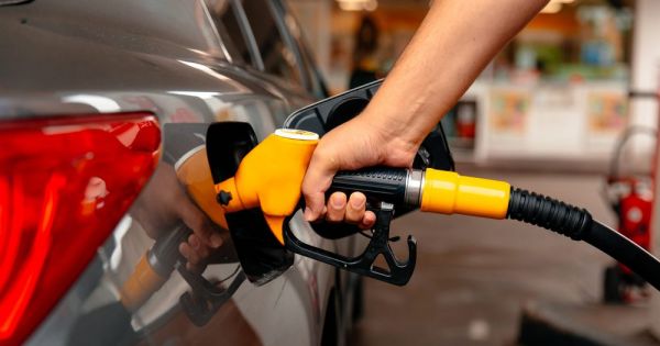 Argentina: Fuel price rises complicate March inflation and tighten the government’s peso strategy