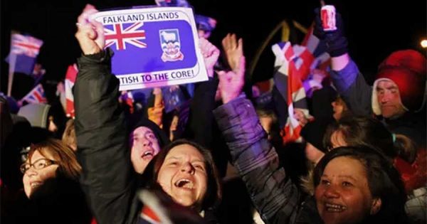 Falklands mark anniversary of March 2013 referendum