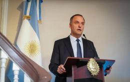 The case comes amid a string of controversies surrounding Adorni since it emerged that his wife traveled aboard the presidential aircraft during a Javier Milei trip to the United States