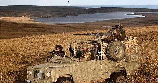 Falklands end of working horse? British Army decides to retire iconic Land Rover fleet