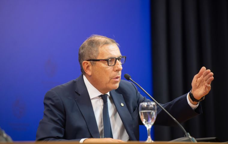 The minister warned that if Uruguay does not comply with Washington's demands, its commercial relationship with the Trump administration will not improve and could get worse