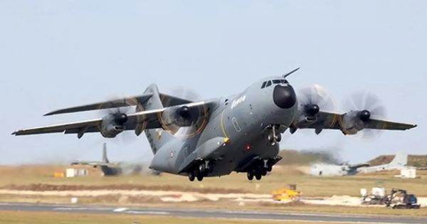 Uruguay says RAF Falklands flight was medevac; Tierra del Fuego alleges airspace breach