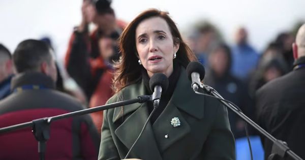 Argentine VP tells islanders to 'go back to England' as US presses UK over F-16 jets