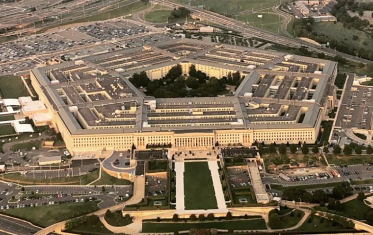 The Pentagon noted in a statement that these alliances accelerate the transformation toward establishing United States Armed Forces with AI at the center of their way of war
