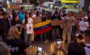 According to the latest report from Foro Penal as of April 27 there were 454 people detained for political reasons in the country