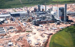 Argentina insist to relocate the Uruguayan pulp mill plant