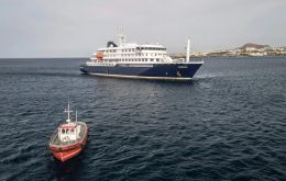 The MV Hondius is expected to take between three and four days to reach the Canary Islands from its current position off Cape Verde