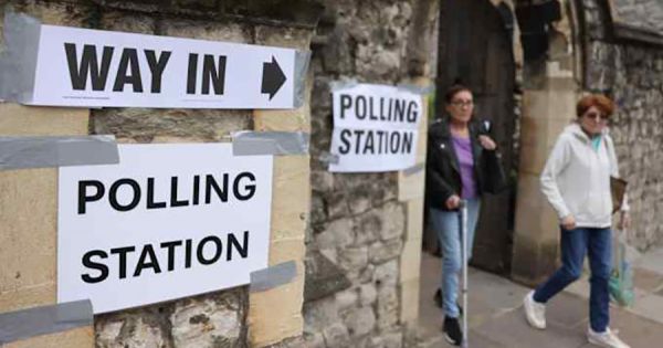 First counts confirm Reform UK's advance in Labour heartlands and open the door to a leadership crisis