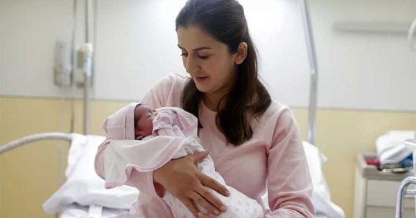 The irreversible smart phones and world’s dropping birth rates