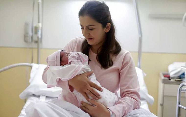 The birth rate was stable in countries like the U.S., the U.K. and Australia in the early 2000s, but in 2007, it started dropping in all those countries.