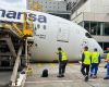 Lufthansa Boeing 787's nose gear collapses at Frankfurt gate, injuring four staff