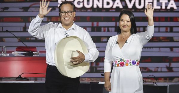 Fujimori and Sánchez close campaigns in Lima before Peru's tight Sunday runoff
