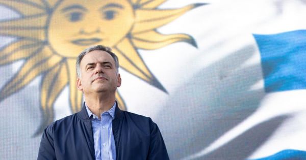 Uruguay's Orsi slips to 12th in a regional presidential ranking; Bukele leads