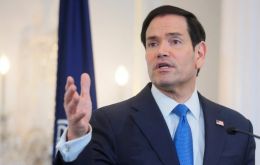 Rubio accused the Cuban government of using energy as a weapon and of diverting resources to enrich itself, a claim that, according to news agencies, he did not back with evidence.