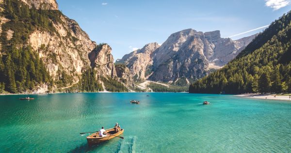 Why Global Tourism Is Set for a Record-Breaking 2026