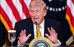 Trump later clarified that the definitive reopening of Hormuz would take place after Friday's signing