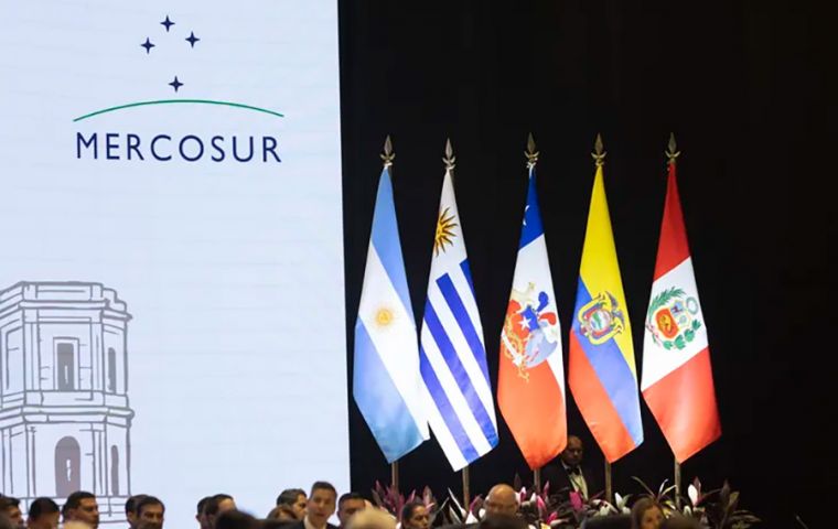 Mercosur's 68th Presidential Summit in Asunci&oacute;n issued a Special Declaration reiterating their support for Argentina's legitimate rights in the sovereignty dispute over the Falklands