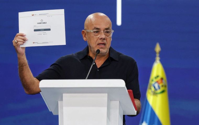 Rodr&iacute;guez defended the government's decision not to release a figure for the missing, nearly three weeks after the disaster