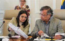 Rodr&iacute;guez, once one of the president's closest officials, said he began to distrust her during her tenure at DAPRE and pressured her to resign