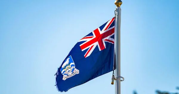 Falklands suspend new permanent residence applications for up to 12 months