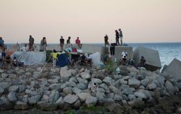 The vast majority of migrants soon returned to Morocco, but at present, as many as 5,000 remain in Ceuta, many of them unaccompanied minors