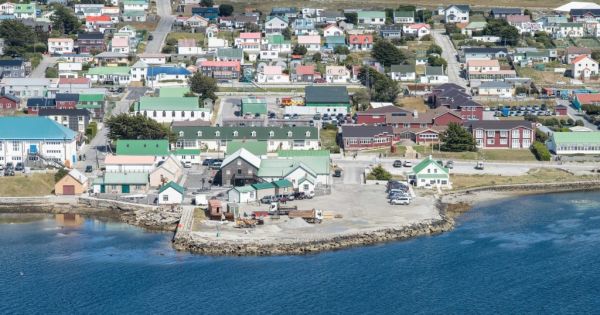 UK publishes guidance backing companies that do business with the Falkland Islands