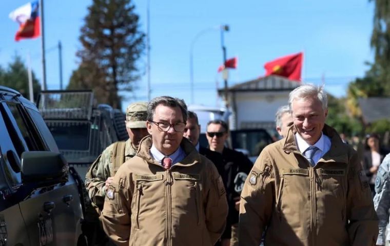 Minister Barros said defense requires planning and Chile must have the necessary capacities to protect its sovereignty, territorial integrity and the security of its people.