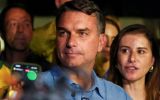 The senator pledged to cut the number of ministries and end presidential re-election, a measure that would require a constitutional amendment; he said one term would be enough for him