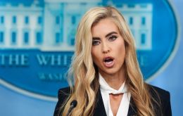 She admitted that, although she graduated in law, she had not passed the bar exam, despite presenting herself as a lawyer for years