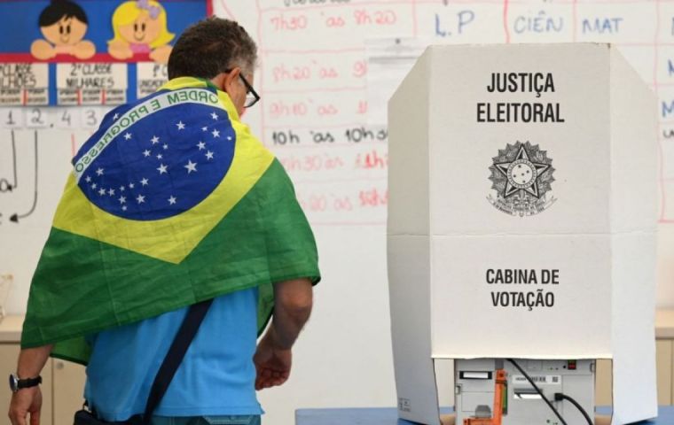 Bolsonaro won the first round on October 4 with 47.03% of the vote against Lula&rsquo;s 45.16%, a result that confounded the polls