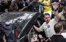 A State Department official confirmed that visas would be issued for the senator and his family