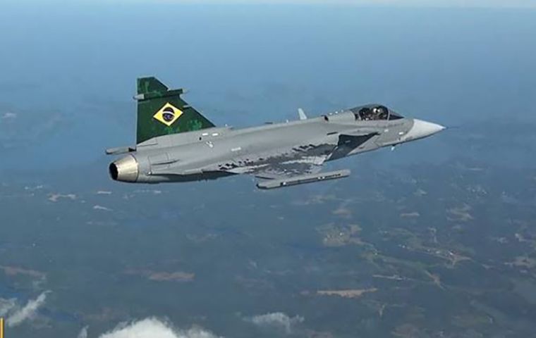 Of the total, about 12.7 billion reais is for investment and 21.7 billion for operating costs. The proposal must be approved by Congress