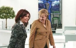 Senator Cristina Fernández  with Chancellor Angela Merkel
