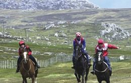 Islanders love their horses and horseraces