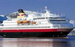 “Nordenorge” will be the first  of sixty cruise  calls in South Georgia