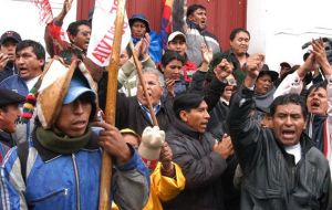 A police and a lawyer died during the protest also 200 people were injured