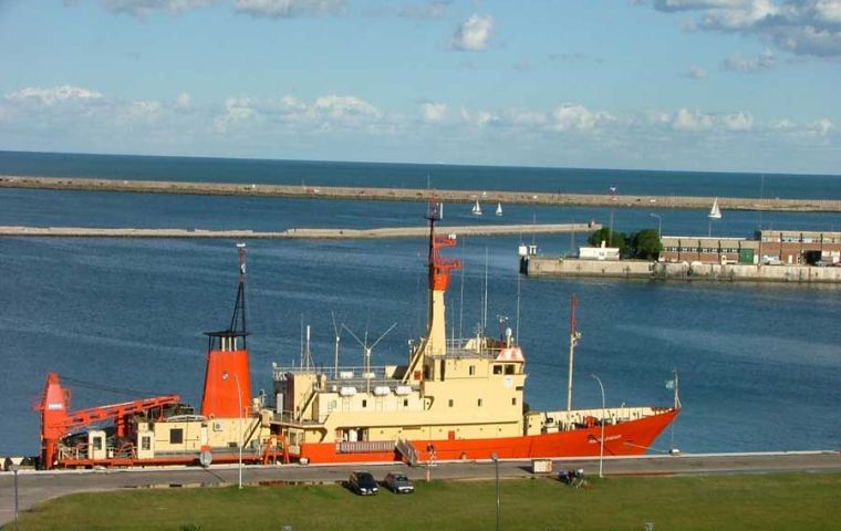 Puerto Deseado dock in Mar del Plata during the last week end