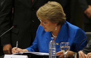 Chile's Bachelet holds UNASUR  pro tempore chair