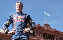 David Coulthard on front  'Casa Rosada'