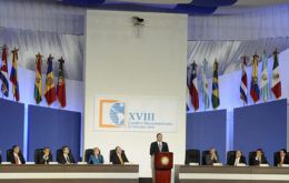 Pte. Antonio Saca opening the Ibeo-American Summit