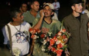 Former hostages after being released