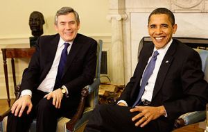 PM Brown and Pte. Obama (Photo file)
