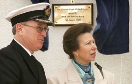 Princess Anne and Surgeon Cr. Joe Neary at the Princess Royal Medical Centre (Pic MoD/2009)