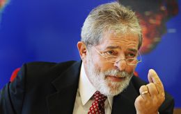 Lula:  ”Don't you find it very chic that Brazil is lending to the IMF?