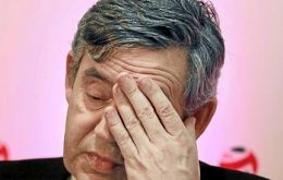 PM Gordon Brown overwhelmed by problems