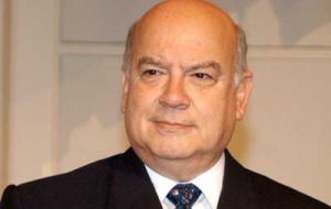 Insulza allegedly has been accused of being too complacent with Venezuela’s Hugo Chavez