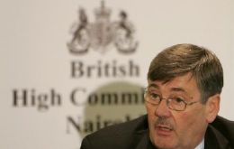 Defence secretary Bob Ainsworth forced to routinely “grim” reports
